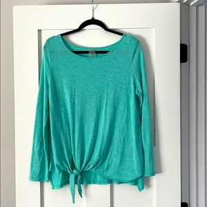 ZX Platinum Sweater Shirt: Size M